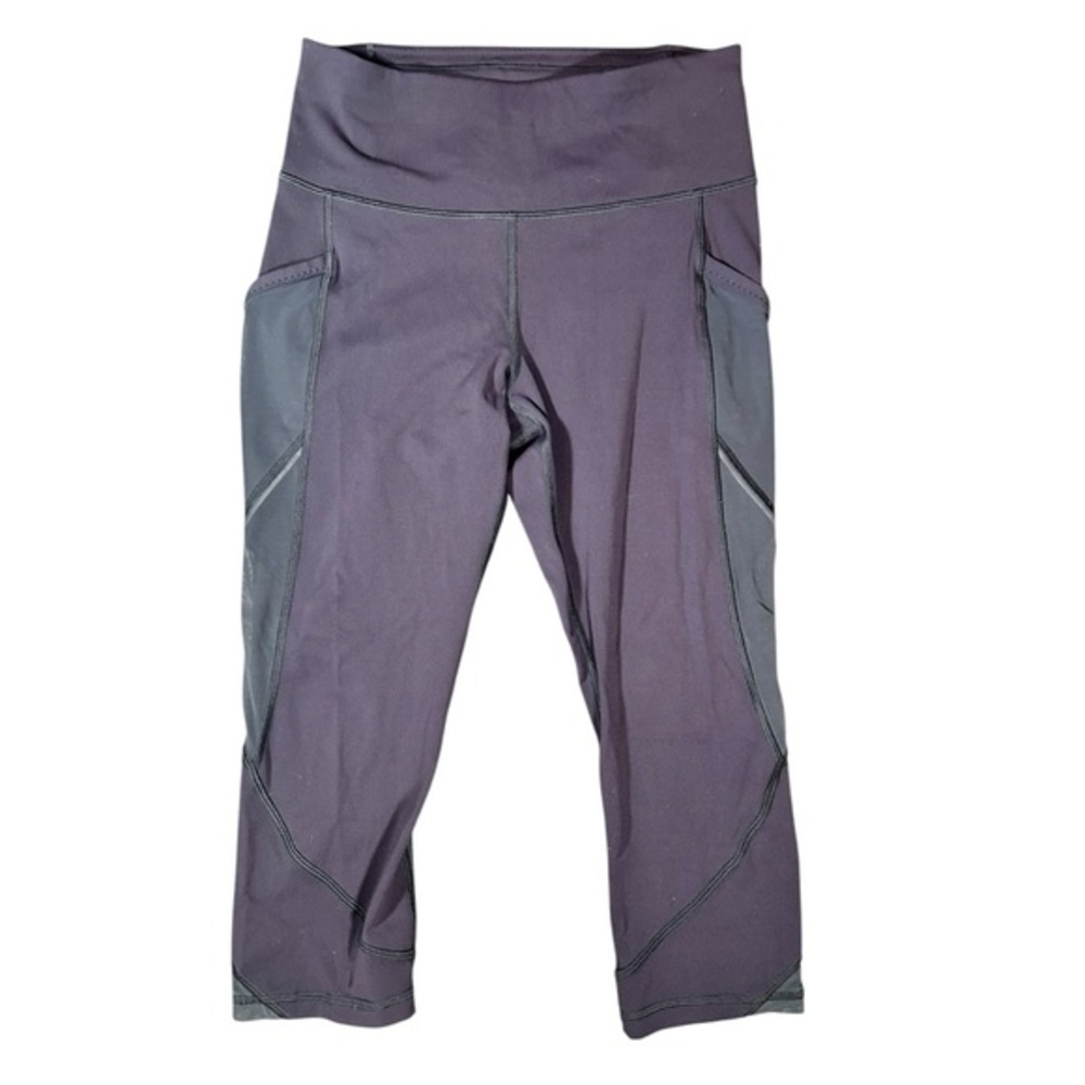 Lululemon Athletica High Waisted Purple Capri Leggings w/Mesh Pockets (no tag) S